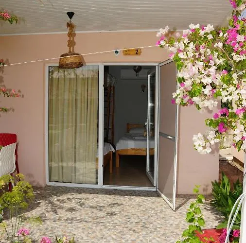 Oda ve Kahvaltı Yelken Milas