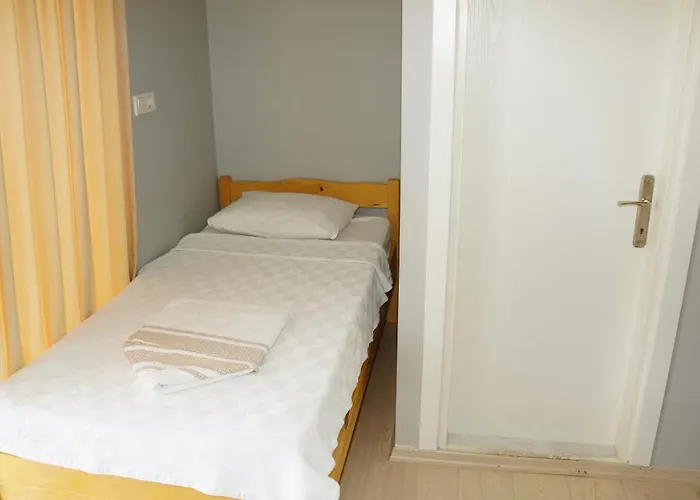 Oda ve Kahvaltı Yelken 3*